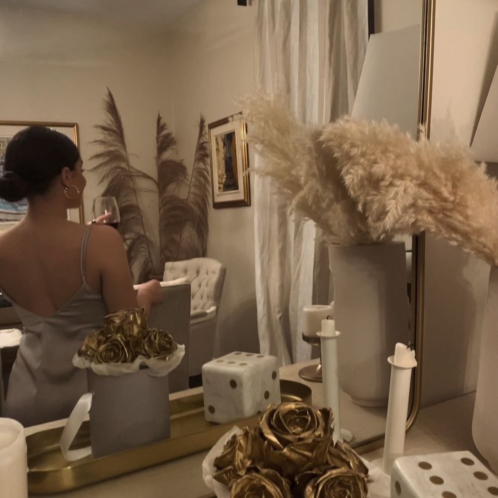 Meet your Posher, Deena